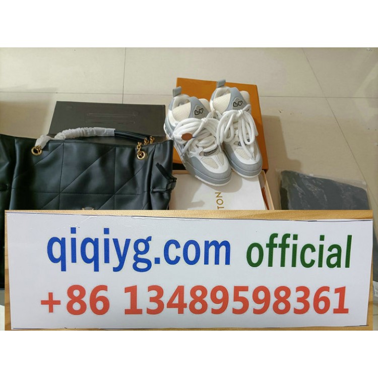 qiqiyg.com Official 2025 Hot Sale Wholesale Fashion Whatsapp:+8613489598361 QQ040